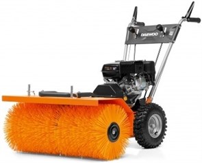 {{photo.Alt || photo.Description || 'Подметальная машина DAEWOO DASC 7080'}}